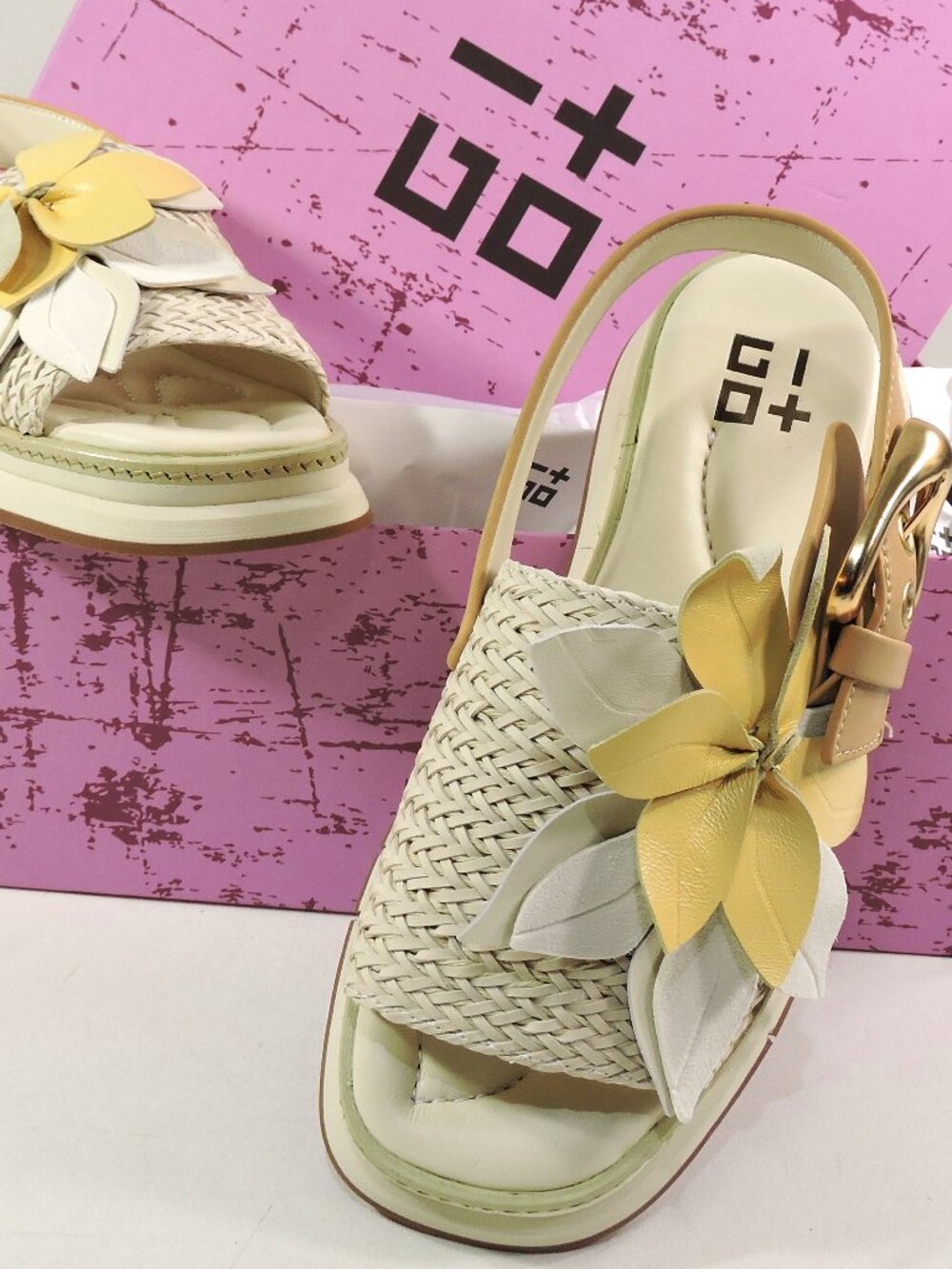 GIO+ 🇮🇹 WOMEN'S OFF WHITE SOFT LEATHER COMFORT SUMMER FLAT SANDALS